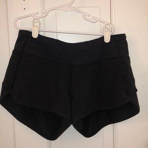 Lululemon size 4 speed up short